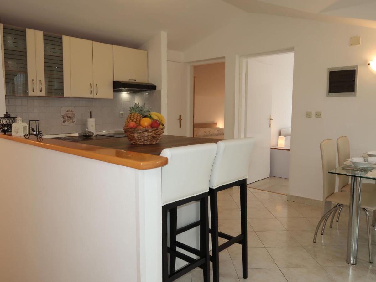 Apartment Marinella - Lbn120 By Interhome Labin  Exteriör bild